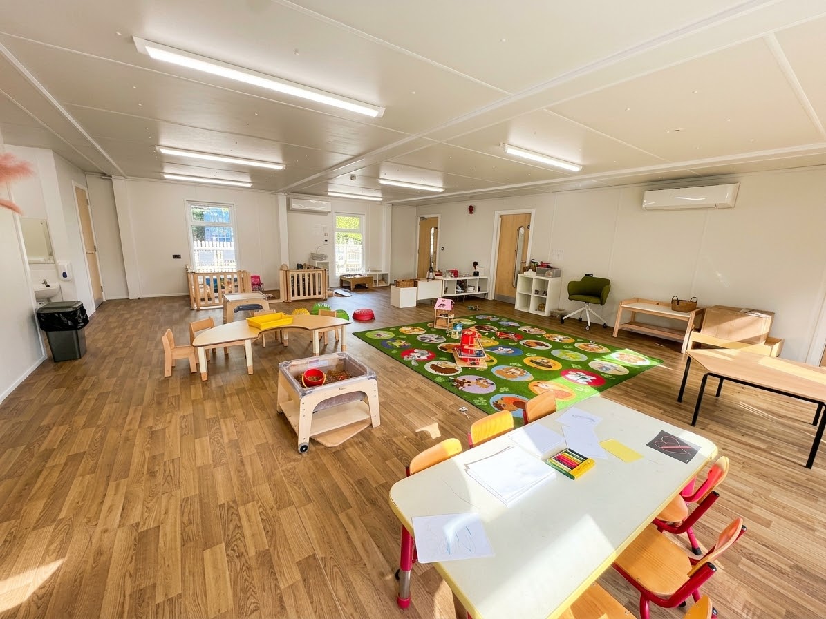 Perryfields_4 Perryfields Primary School Modular Building Interior Classroom